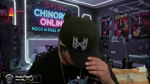 Enrique online show from November 27, 8:16 pm