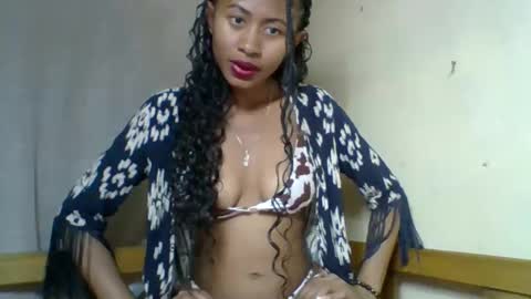 chloe9794 online show from September 12, 2:30 pm