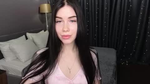 Chloe online show from January 13, 12:40 am