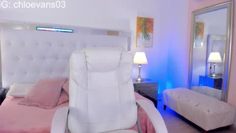 Chloe online show from January 13, 11:40 am