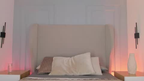 Chloe online show from February 28, 12:31 pm