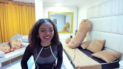 Chole  online show from October 20, 8:47 pm