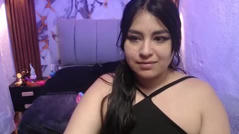 chloe_smith5 online show from November 27, 6:26 pm