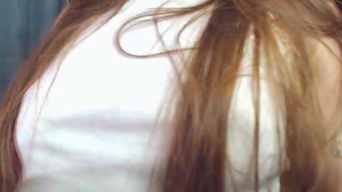 Snapshot of chloe_sunny chatting on September 15, 2:51 pm Chloe online show from September 15, 2:51 pm