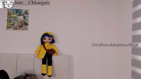 Snapshot of chloee_gardner chatting on October 15, 10:21 pm Chloe online show from October 15, 10:21 pm