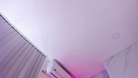 Snapshot of chlooee_ chatting on February 26, 4:19 am Chlooe online show from February 26, 4:19 am