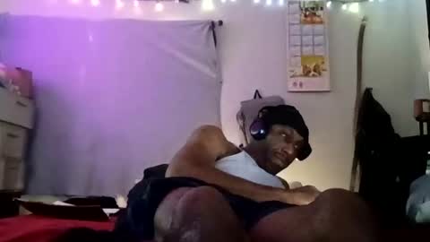 chocolatedilf online show from March 27, 9:05 pm