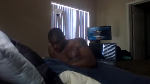 chocolatedilf online show from April 14, 1:58 pm