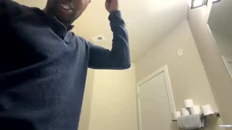 chocolatedolla online show from April 29, 7:40 pm