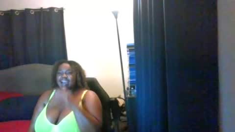 Chocolate online show from June 24, 3:02 am
