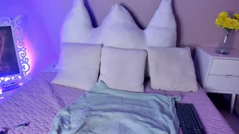 Snapshot of cholediamond chatting on October 12, 8:43 pm cholediamond online show from October 12, 8:43 pm