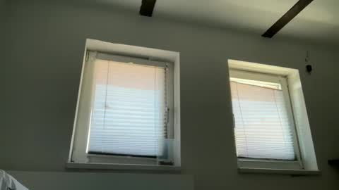 Chris online show from April 8, 9:01 am