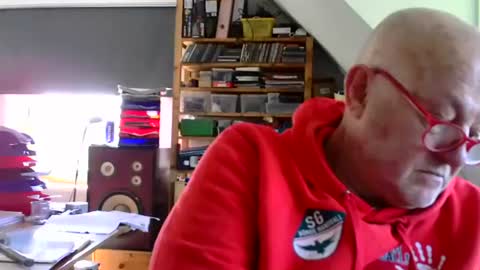 Chris online show from April 26, 9:18 am