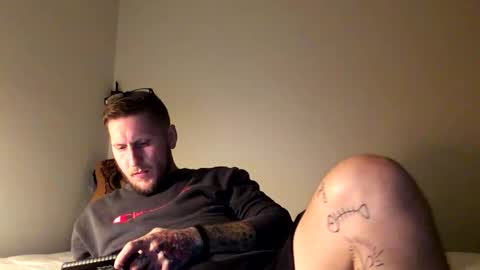 Christopher the Blue-Eye Guy online show from November 23, 7:06 am