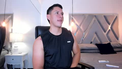 Chris Diamond online show from March 18, 9:42 pm