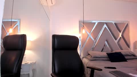 Chris Diamond online show from March 19, 10:04 pm