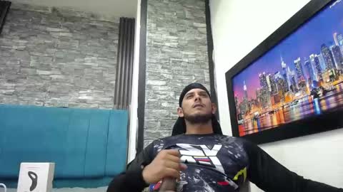 chris_dick2 online show from March 19, 4:29 am