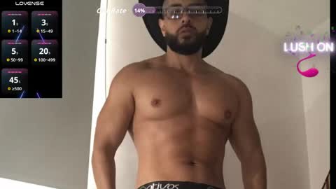 cris         Twitter magnum101010 insta magnumc20 online show from April 17, 9:50 pm