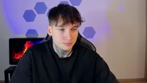 Chris Tyson online show from March 6, 1:16 am