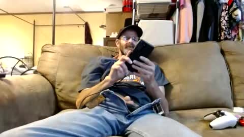 Snapshot of chrisintn chatting on October 16, 11:36 pm chrisintn online show from October 16, 11:36 pm