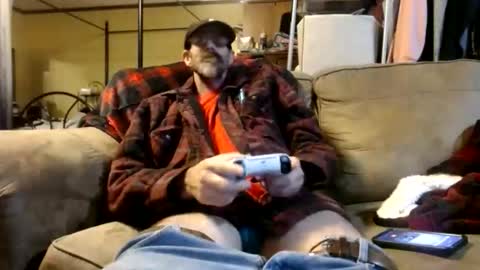 chrisintn online show from November 15, 1:18 am