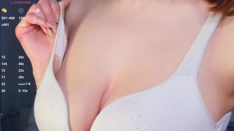 Lizz online show from March 5, 8:51 pm