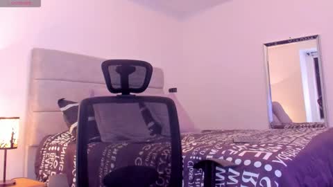 chrismorgan24 online show from September 25, 1:01 am