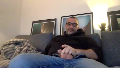 chrispanam13 online show from November 23, 1:42 pm