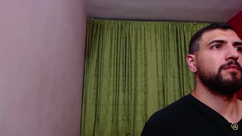 Snapshot of chriss_james chatting on February 4, 2:07 am chriss_james online show from February 4, 2:07 am