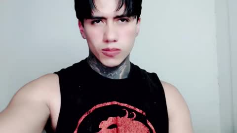 Snapshot of chriss_opp chatting on September 14, 2:14 am CHRIS  INDEPENT MODEL online show from September 14, 2:14 am