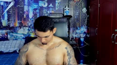 Chriss Stewart online show from April 7, 2:13 am