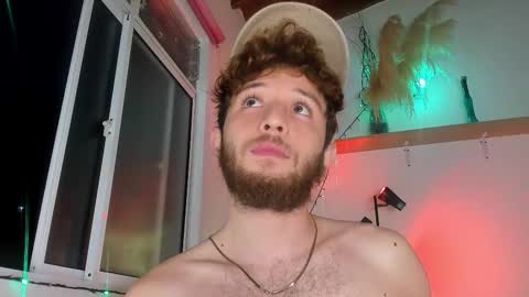 Hi dont forguet to follow me    online show from December 16, 10:43 am