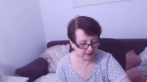 Snapshot of christarose chatting on February 27, 5:40 am Christa online show from February 27, 5:40 am