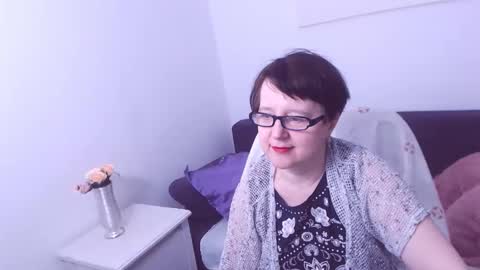 Snapshot of christarose chatting on February 20, 6:57 pm Christa online show from February 20, 6:57 pm
