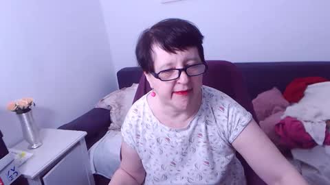 Christa online show from October 19, 11:42 pm