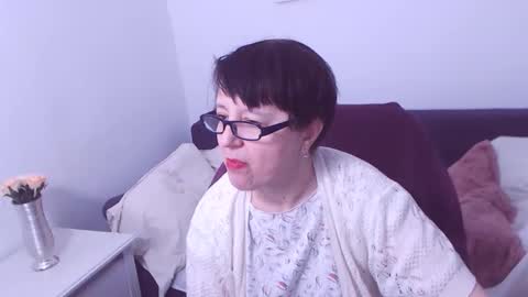 Snapshot of christarose chatting on February 23, 9:48 pm Christa online show from February 23, 9:48 pm