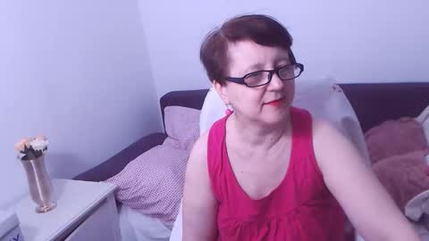 Snapshot of christarose chatting on September 21, 11:31 pm Christa online show from September 21, 11:31 pm