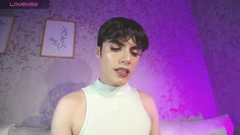 Chris online show from February 20, 5:44 am