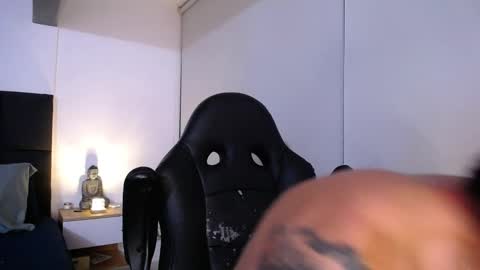Snapshot of christianvalenzia chatting on September 10, 2:34 am Christian online show from September 10, 2:34 am