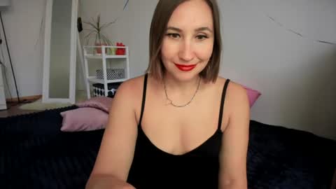 christina rosse online show from July 8, 3:04 pm