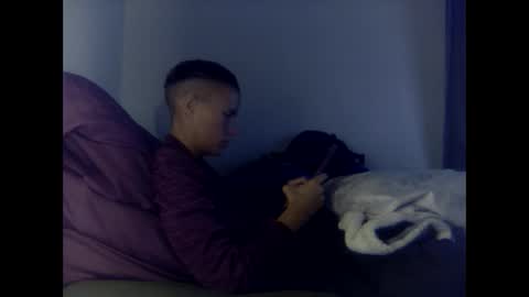 Christina Saunters online show from February 12, 5:05 am