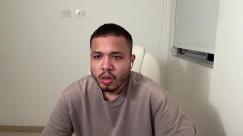 Chris online show from December 30, 3:36 am