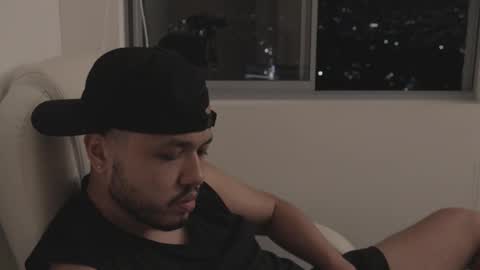 Chris online show from November 14, 2:14 am