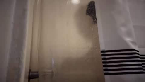 chriswells062590 online show from March 28, 4:30 pm