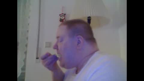chubby_david online show from December 23, 1:34 am