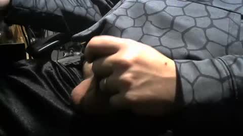 chubbyuncut5 online show from March 16, 4:37 am