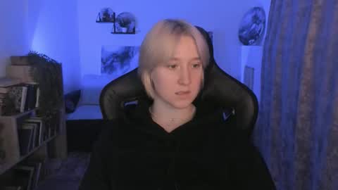 Cin Bellamy online show from December 1, 6:00 am