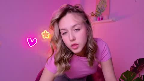 cindylovesmith online show from May 17, 10:57 am