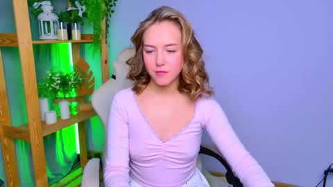 cindylovesmith online show from February 20, 4:34 am