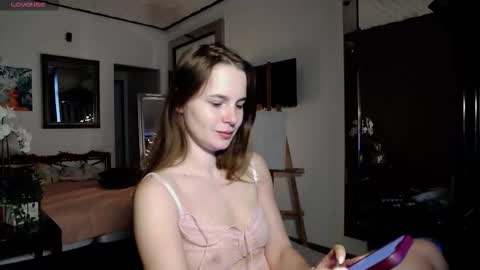 Cindy online show from December 5, 8:46 am